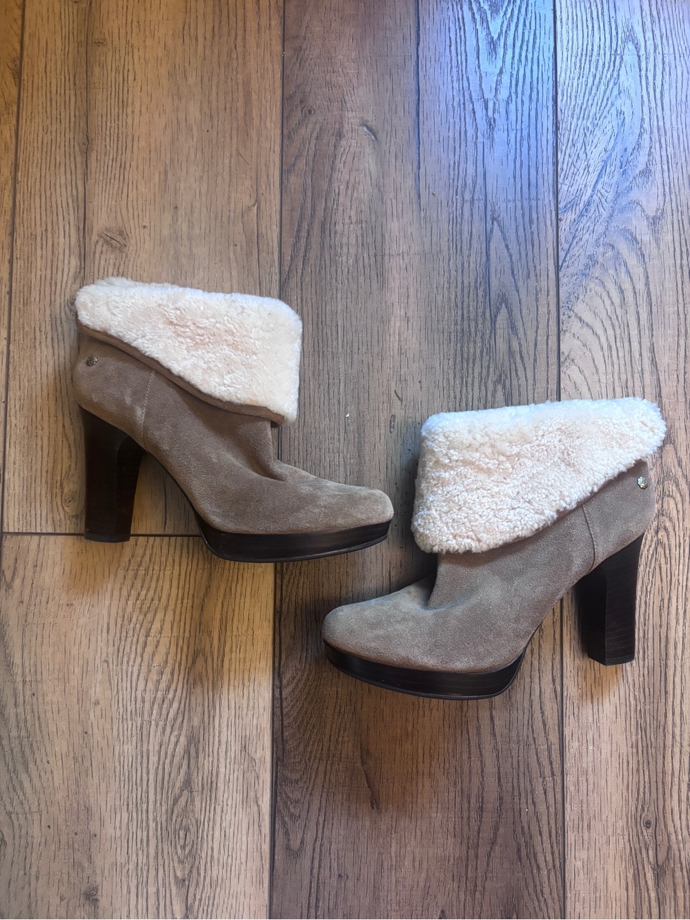 Shearling‑Cuff Suede High‑Heel Ankle Boots - Taupe
